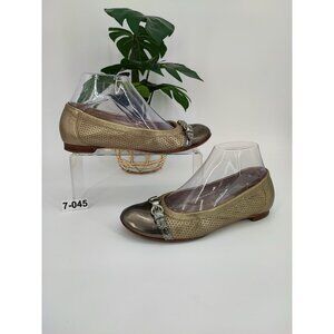 AGL Women's Sz 8 US Leather Gold Metallic Ballet Flats Pointed Casual N558128